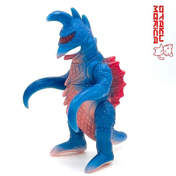 File:Iwakura Gigan Figure.jpg