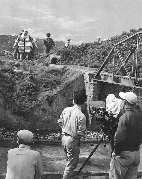File:Mogera Behind The Scenes 3.jpg