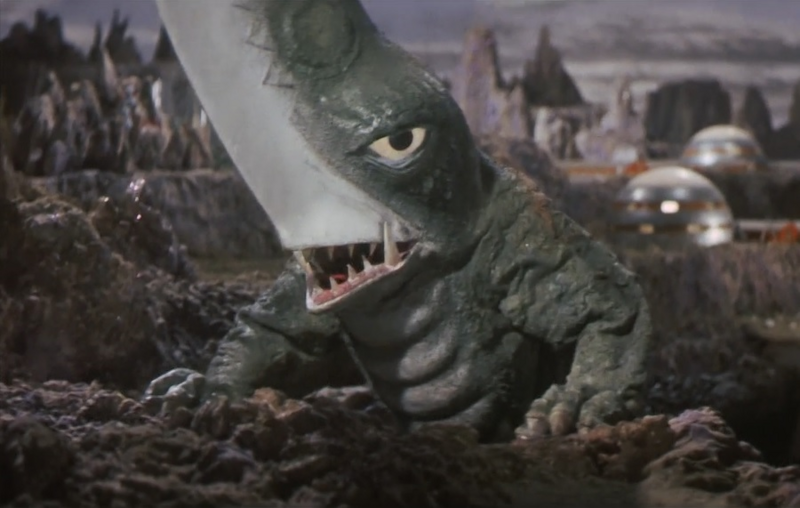 File:Gamera - 5 - vs Guiron - 6 - Guiron Appears.png
