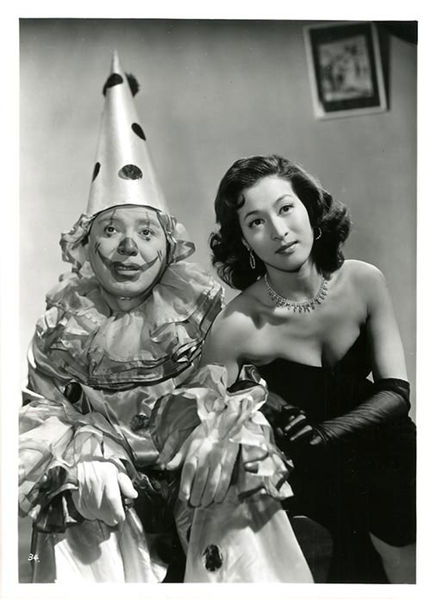 File:Invisible Man Production Still 2.jpeg