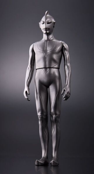 File:MMS Ultraman metallic.jpg