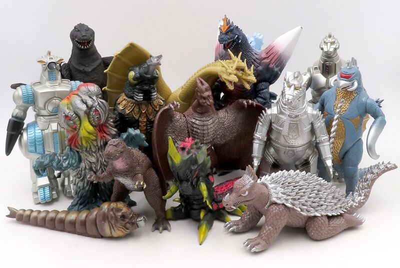 File:Godzilla memorial box figures all together .jpeg