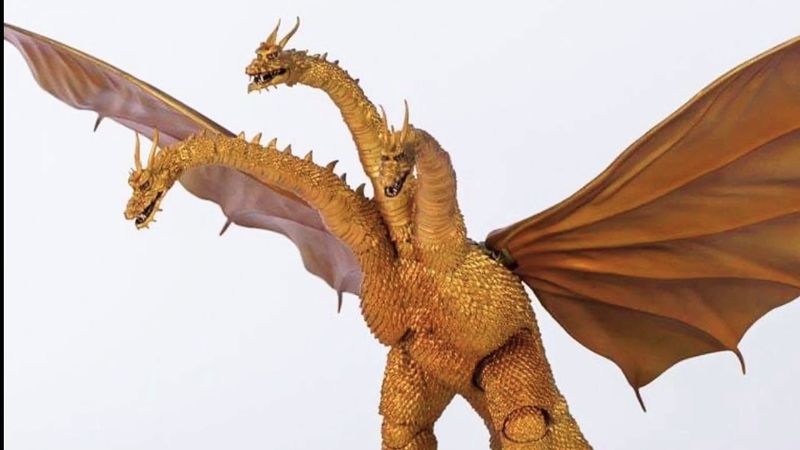 File:Bootleg King Ghidorah Figure 1.jpg