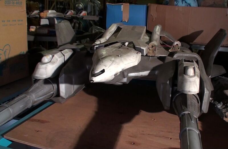 File:Mechagodzilla 1993 Mechagodzilla Toho-Warehouse Garuda 01.jpg