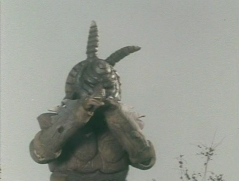 File:Sutegojira.png