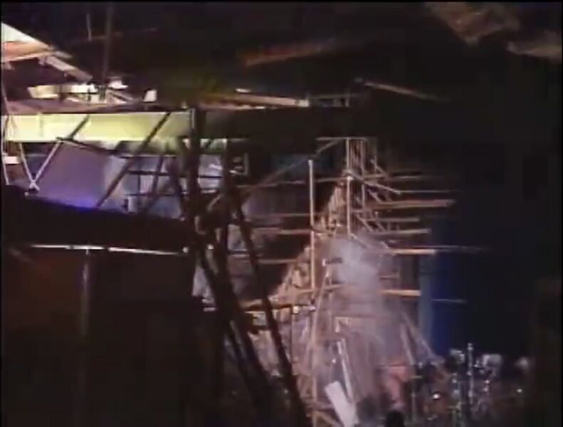 File:Godzilla1984SovietSubBTS10.jpeg