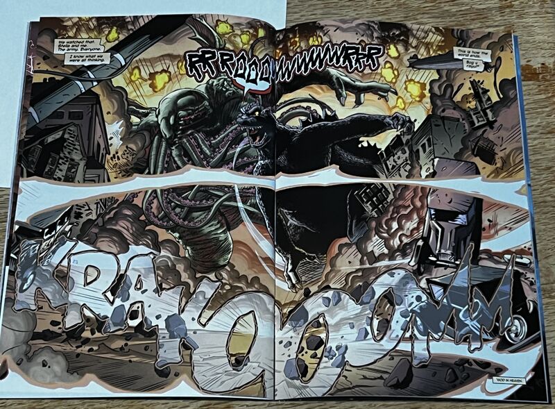 File:Godzilla vs. Cthulhu.jpeg
