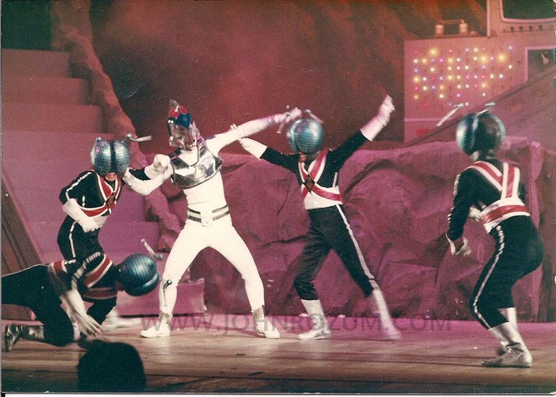 File:Hyuman battle2.jpg