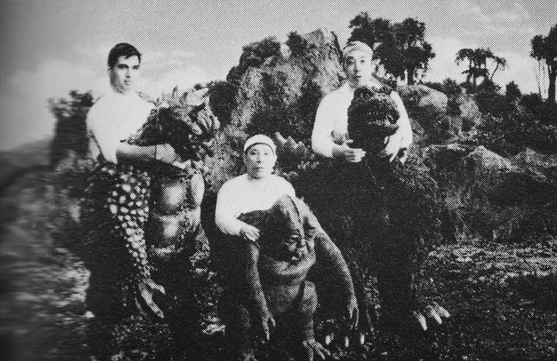 File:AMA - Taking Off the Suits.jpg
