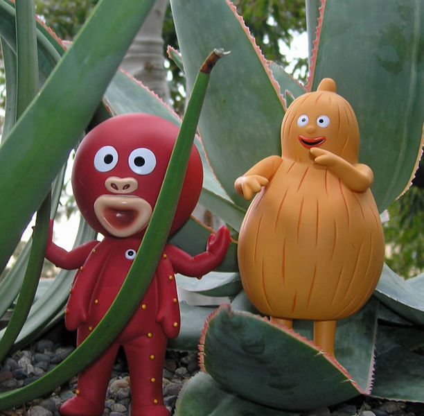File:Kurekuretakora.jpeg