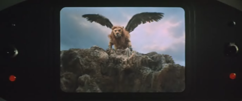 File:Griffon watching.png