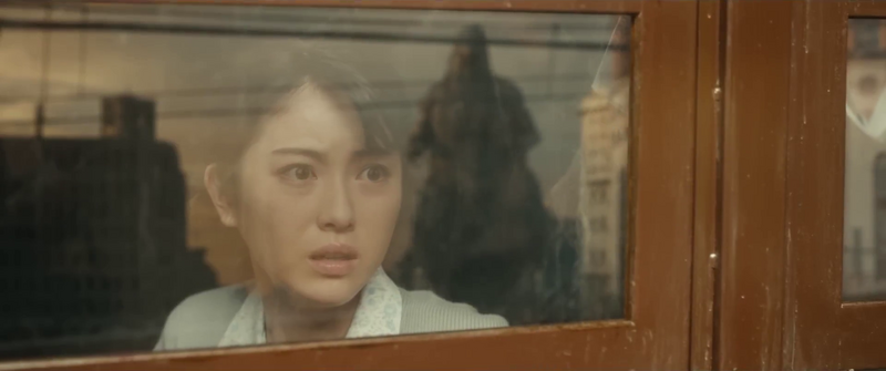 File:Minus One - Noriko sees Godzilla for the first time.png