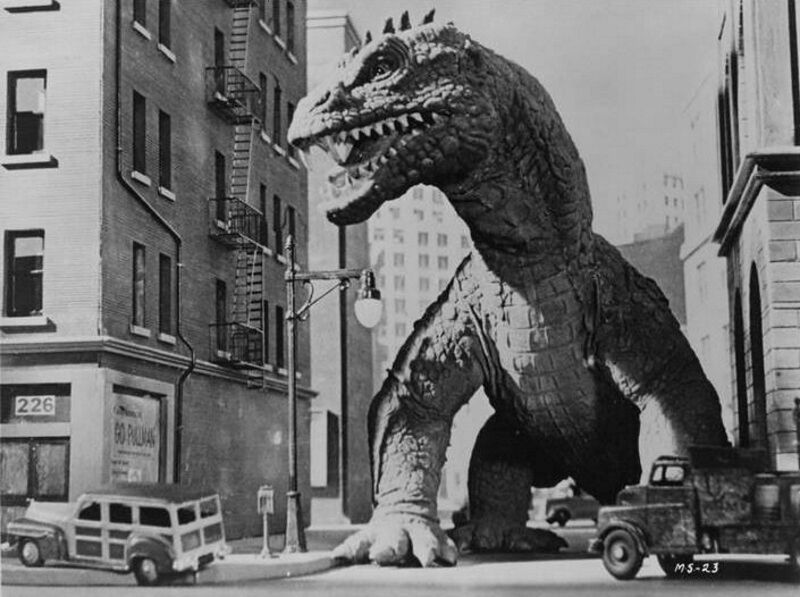 File:3thebeastfrom20000fathoms.jpg