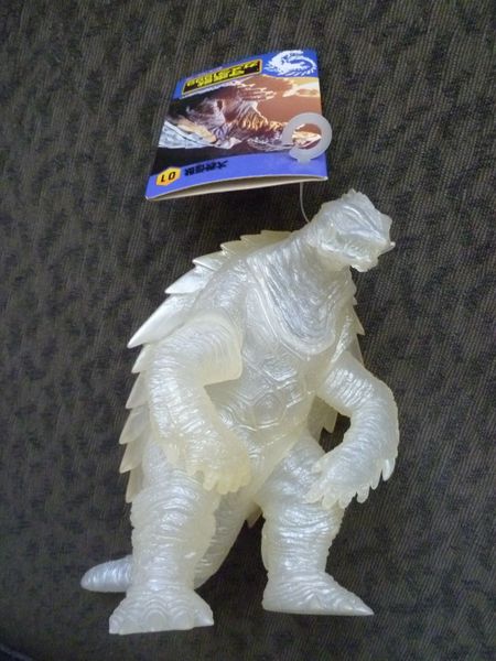 File:Crystal-Gamera-Bandai-1999-Asian-Fantasy-Film-Expo.jpg