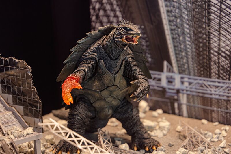 File:SHMA Gamera 1999 Kyoto Battle reveal 1.jpg