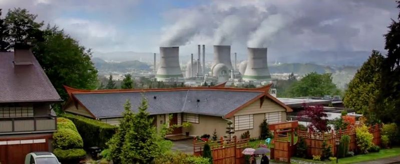 File:Janjira's suburbs, overlooking the main Nuclear Power Plant.jpg