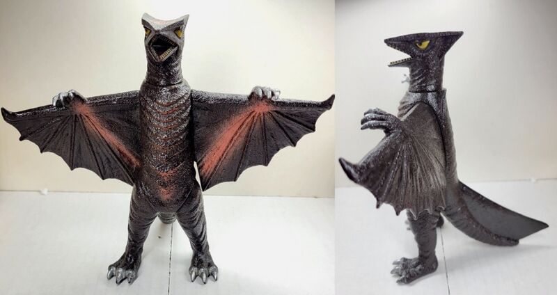 File:Bandai Gyaos.jpg