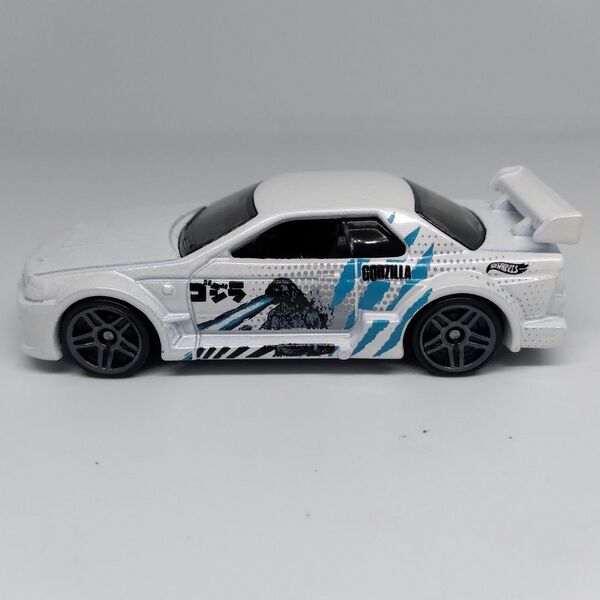 File:Cool Nissan.jpeg