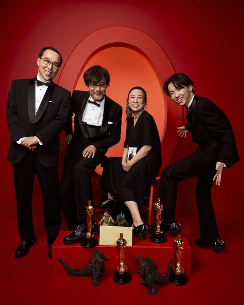 File:Minus One VFX team, their Oscars, and their Godzillas.jpg