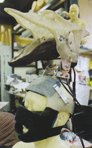 File:GFW - Rodan suit head mechanism.png