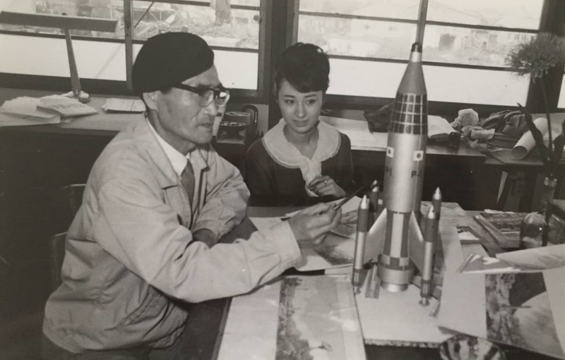 File:Akira Watanabe and Keiko Sawai with P1.png