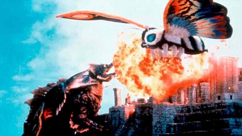 File:RoM2 - Rainbow Mothra vs. Dagahra.jpg