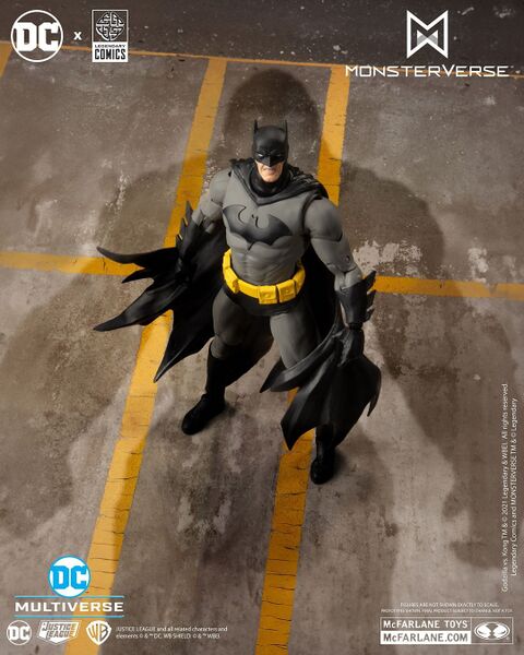 File:King Kong and Batman Figures 1.jpeg