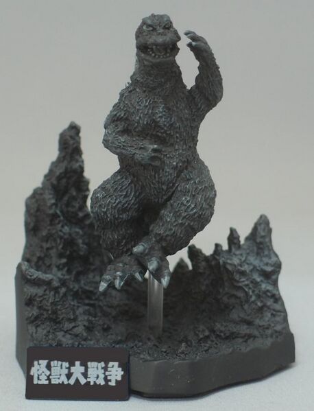 File:Godzilla Complete Works Dioramas - Godzilla 1965 (Chase).jpg
