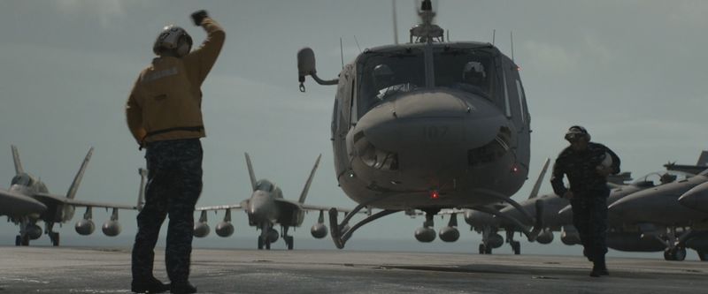 File:Godzilla (2014) - UH-1 landing on Saratoga.jpg